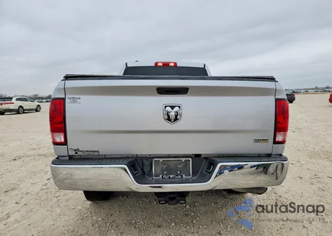 2019 Ram 1500 Classic Tradesman z USA, uszkodzony, nr VIN 1C6RR6FG1KS545563